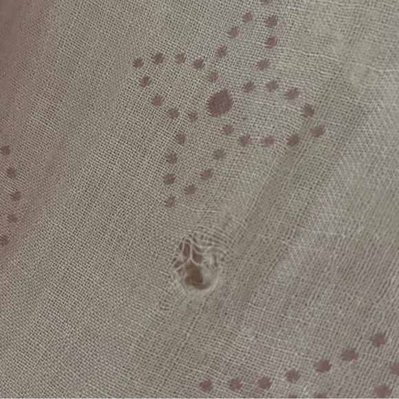 Authentic Pink Louis Vuitton Scarf - Picture 5 of 6